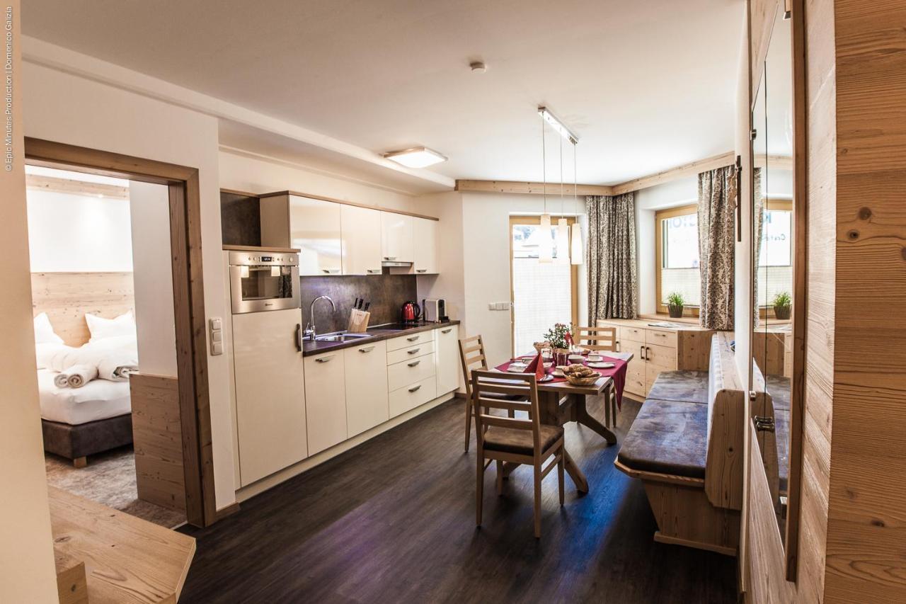 Schoenblick Appartements Тукс Екстер'єр фото
