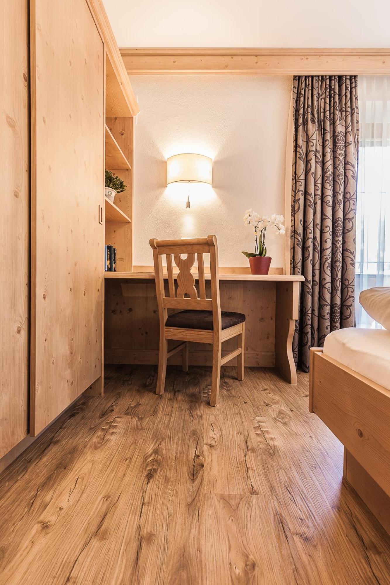 Schoenblick Appartements Тукс Екстер'єр фото