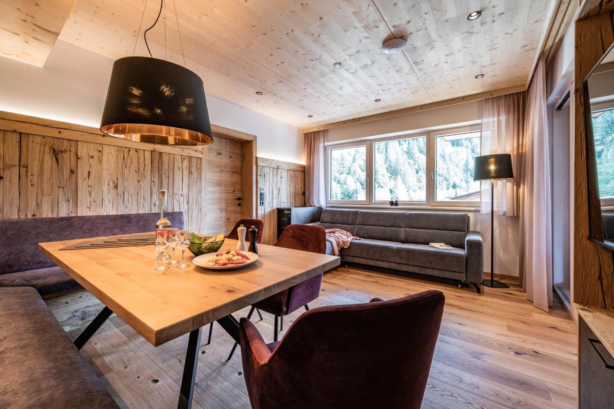 Schoenblick Appartements Тукс Екстер'єр фото