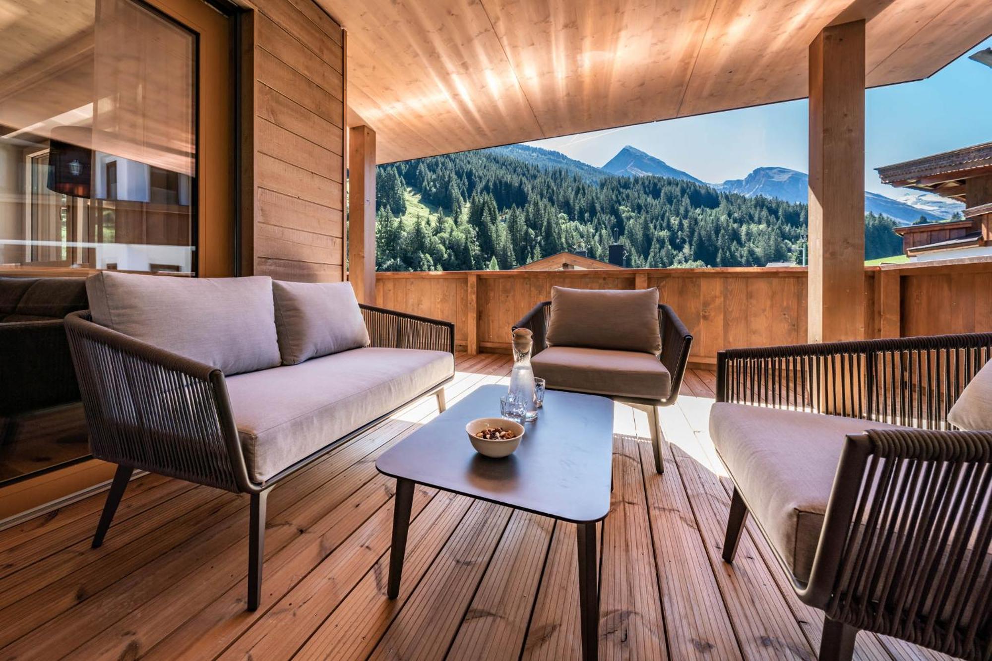 Schoenblick Appartements Тукс Екстер'єр фото