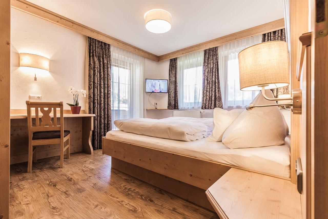 Schoenblick Appartements Тукс Екстер'єр фото